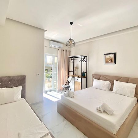 Vila Kleopatra Sarande Bagian luar foto