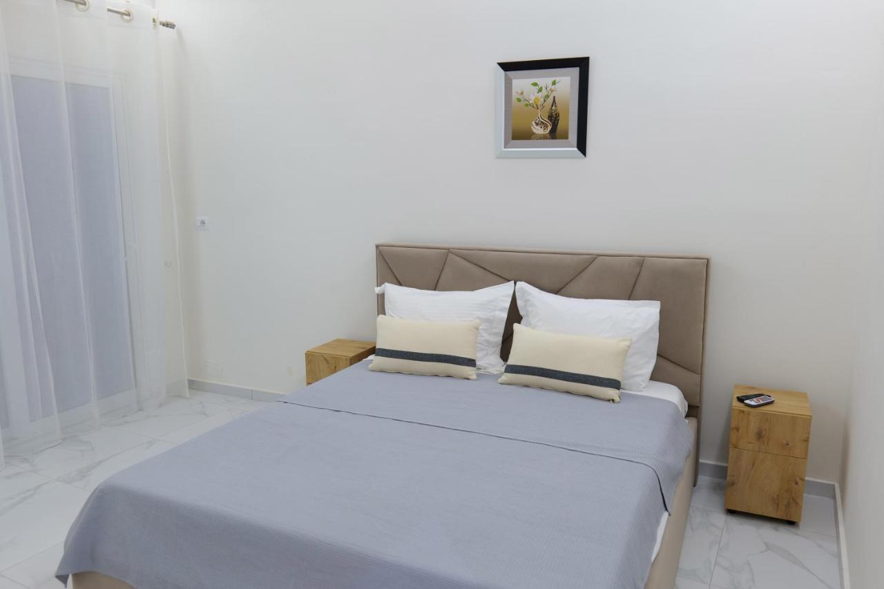 Vila Kleopatra Sarande Bagian luar foto