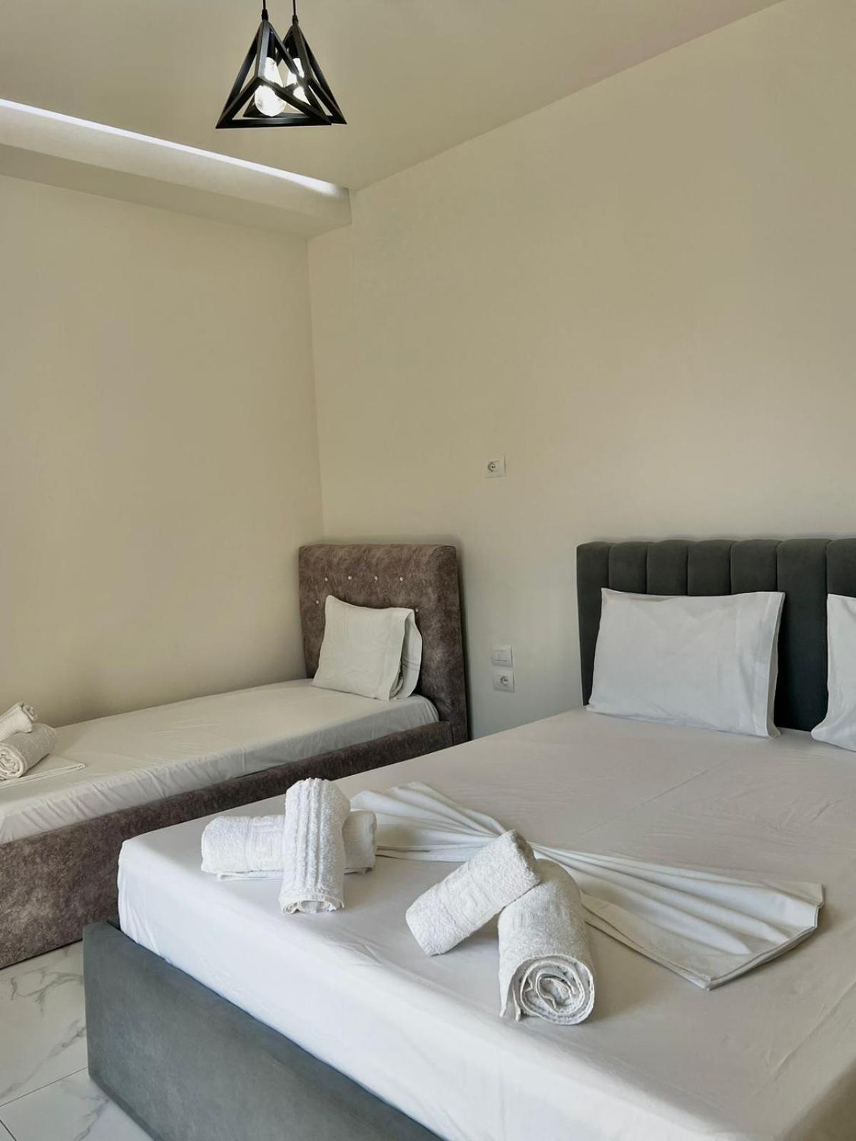 Vila Kleopatra Sarande Bagian luar foto