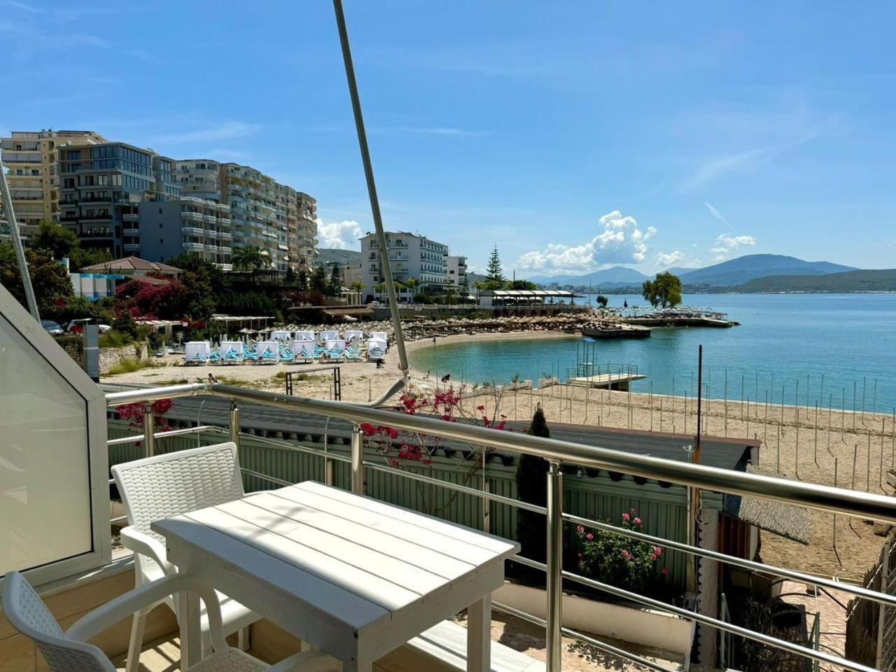 Vila Kleopatra Sarande Bagian luar foto